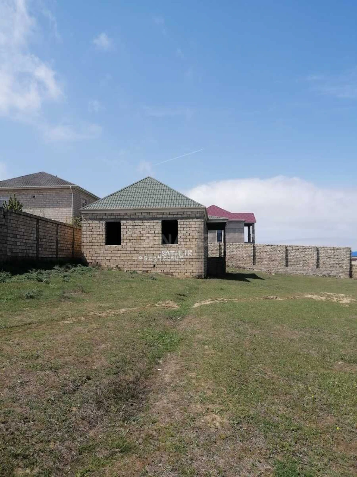 Satılır 3 otaqlı həyət evi 150 m²