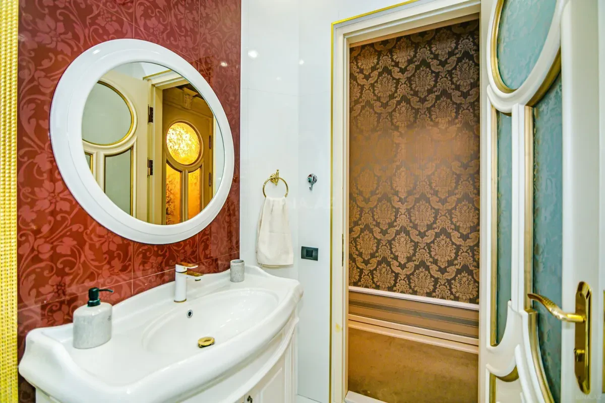 Kirayə verilir 3 otaqlı mənzil 130 m²