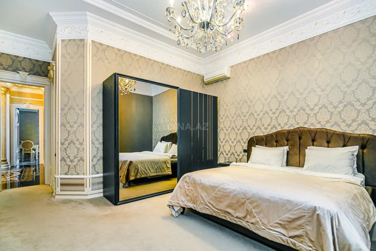 Kirayə verilir 3 otaqlı mənzil 130 m²