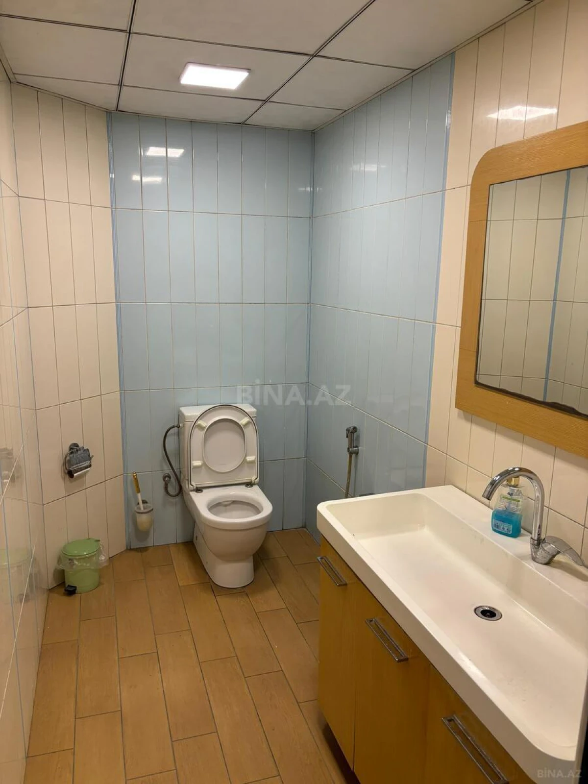 Kirayə verilir 6 otaqlı ofis 360 m²