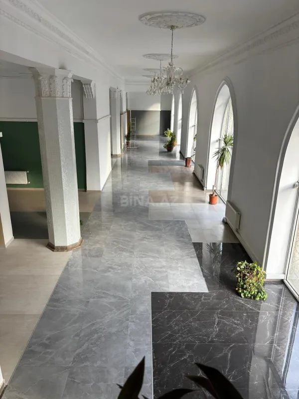 Kirayə verilir 6 otaqlı ofis 360 m²