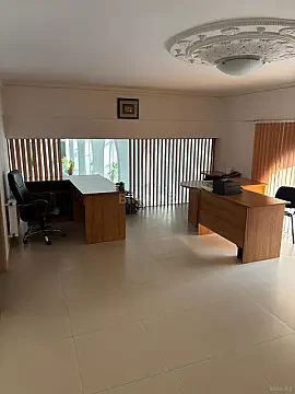 Kirayə verilir 6 otaqlı ofis 360 m²