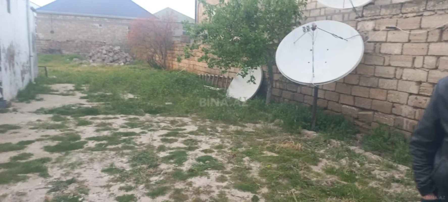 Satılır torpaq sahəsi 4 m²