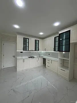 Satılır 3 otaqlı mənzil 107 m²