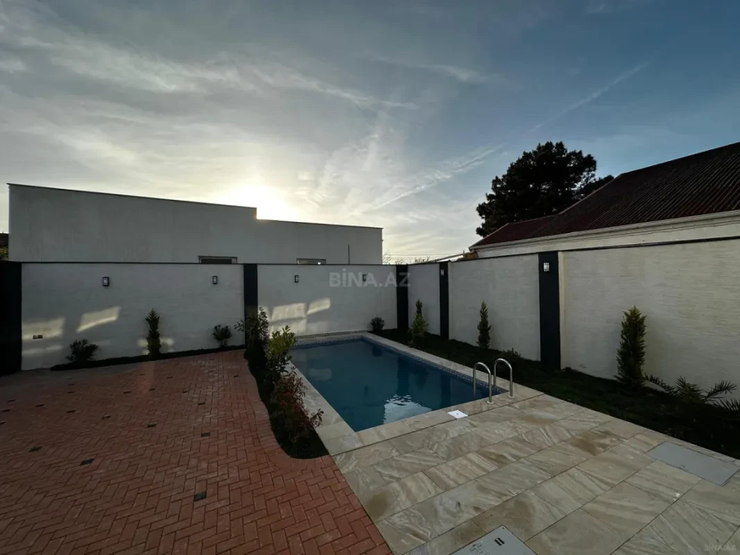 Satılır 4 otaqlı həyət evi 140 m²