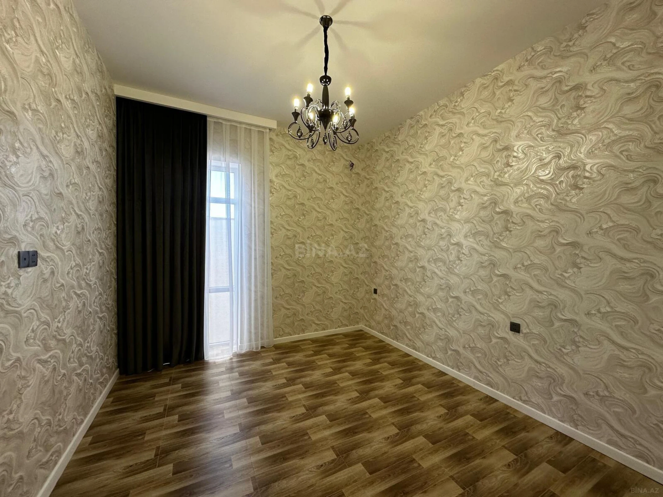 Satılır 4 otaqlı həyət evi 140 m²
