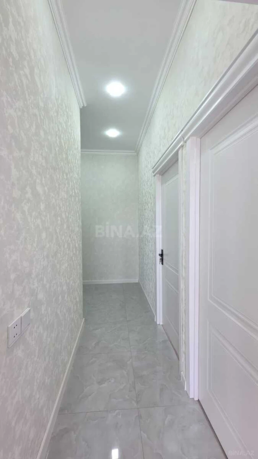 Satılır 2 otaqlı mənzil 54 m²