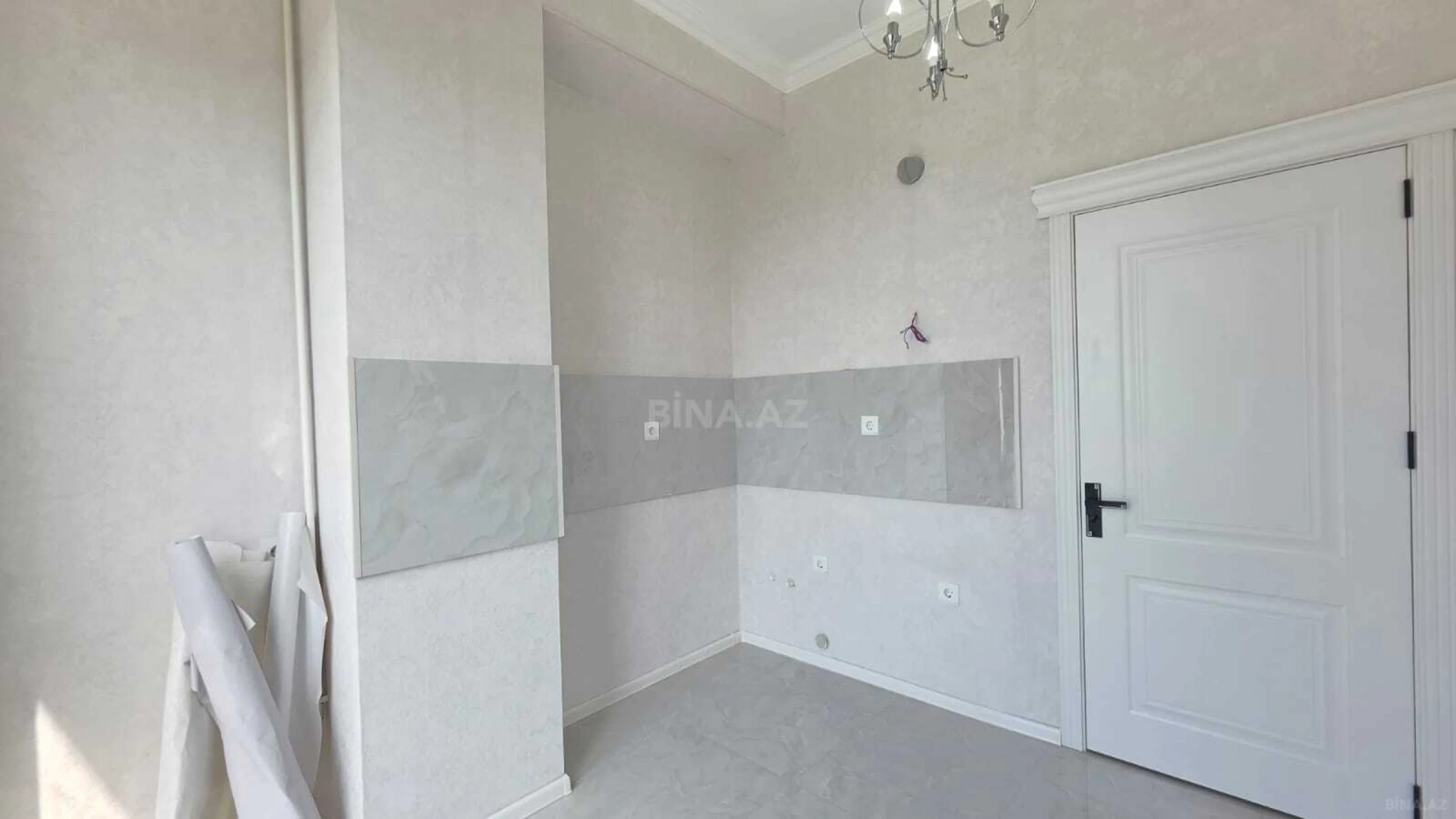 Satılır 2 otaqlı mənzil 54 m²