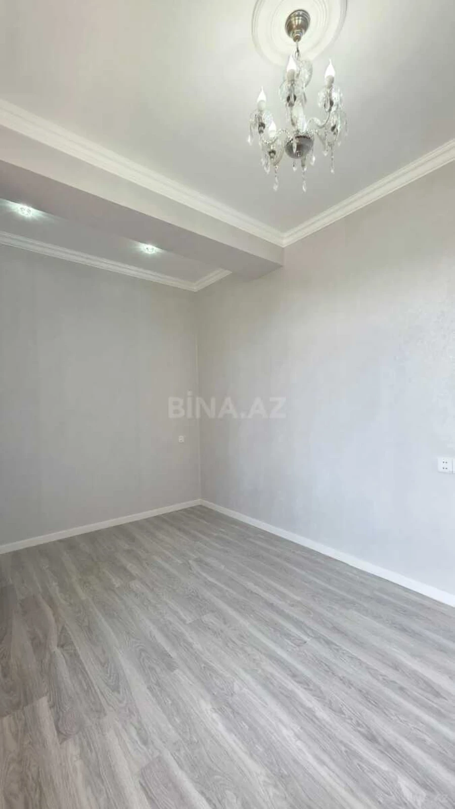 Satılır 2 otaqlı mənzil 54 m²