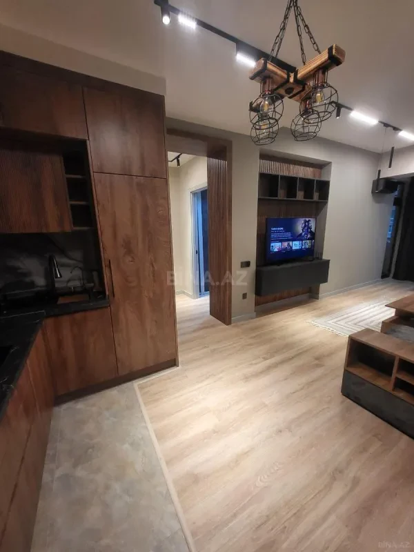 Kirayə verilir 2 otaqlı mənzil 65 m²