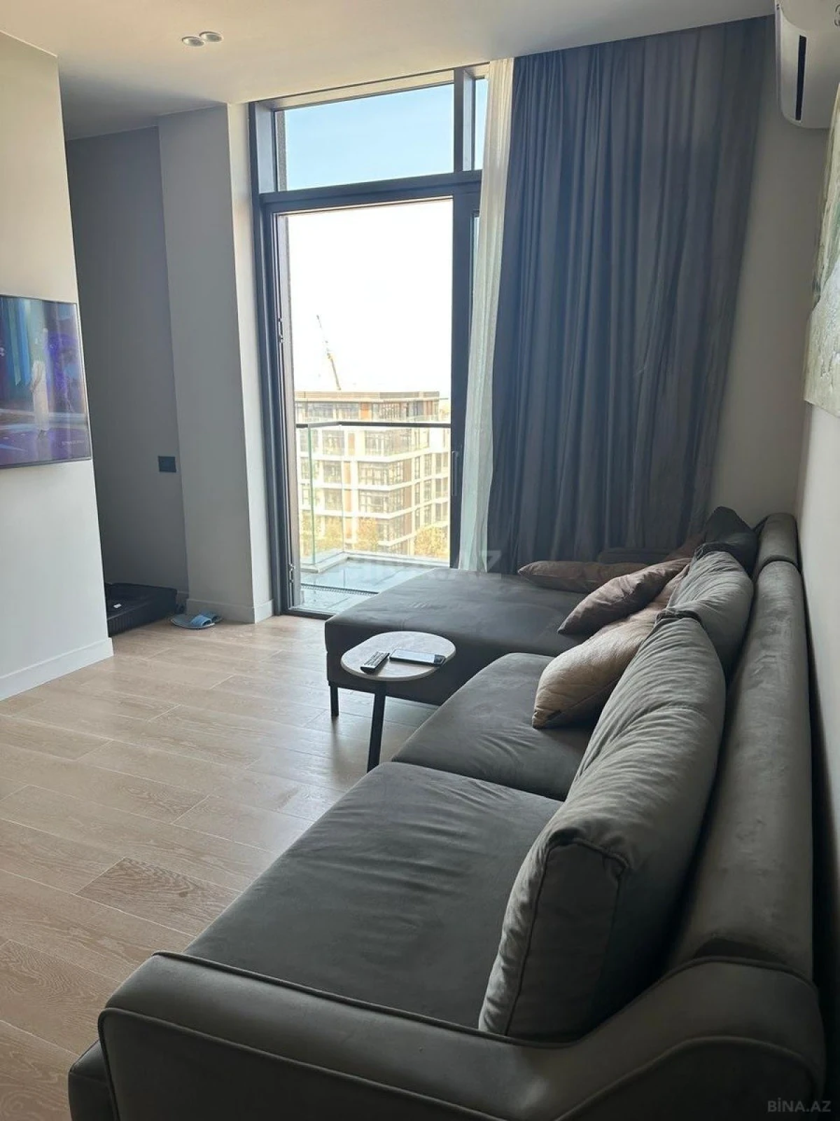 Kirayə verilir 3 otaqlı mənzil 120 m²