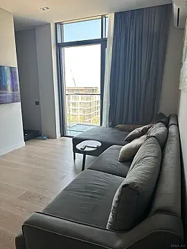 Kirayə verilir 3 otaqlı mənzil 120 m²