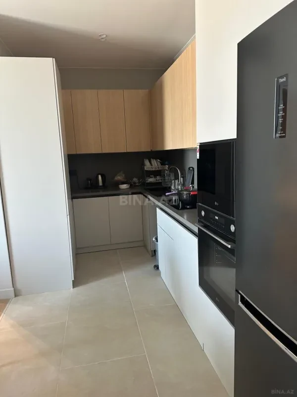 Kirayə verilir 3 otaqlı mənzil 120 m²