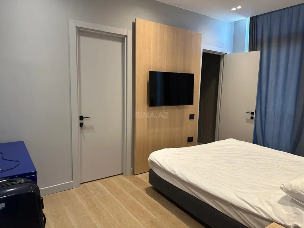 Kirayə verilir 3 otaqlı mənzil 120 m²