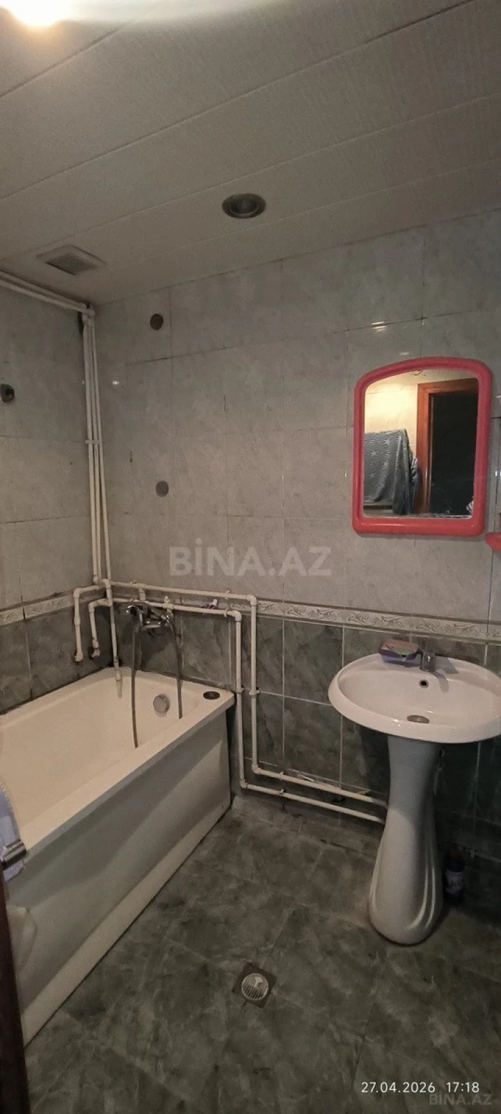 Satılır 2 otaqlı mənzil 65 m²