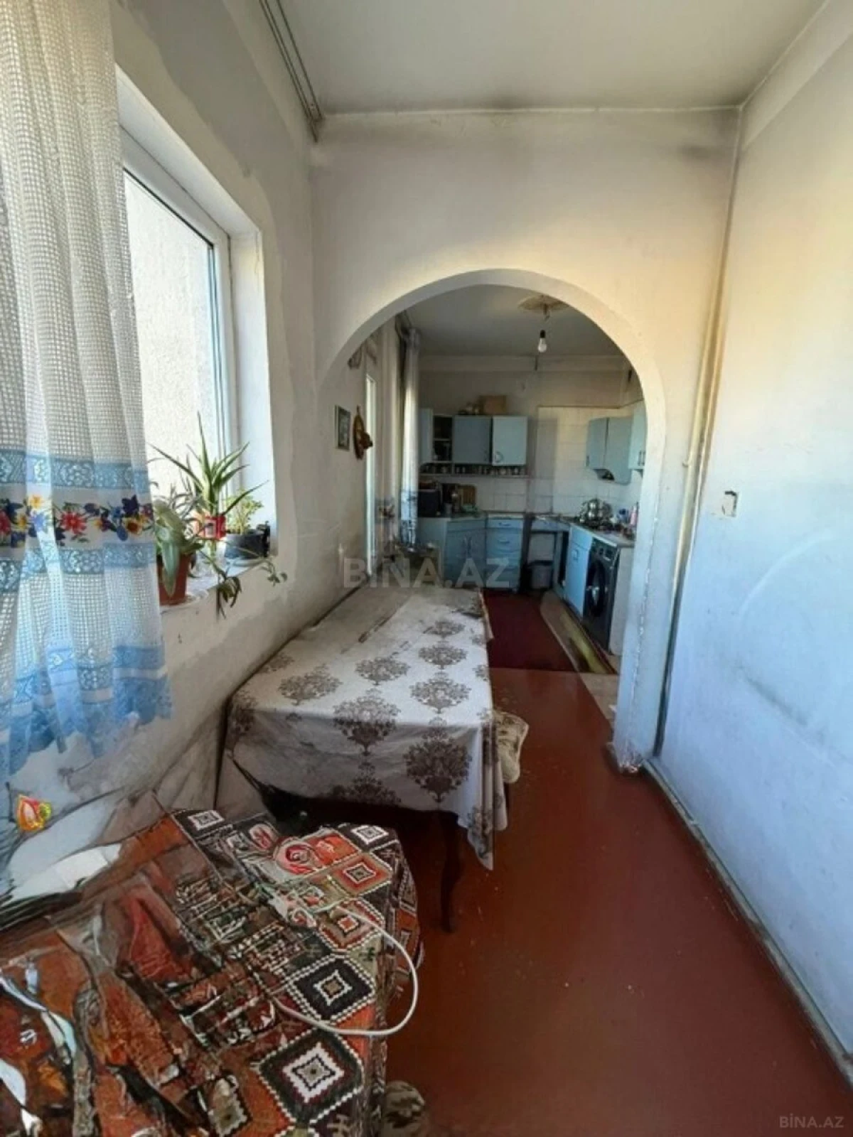 Satılır 4 otaqlı mənzil 110 m²