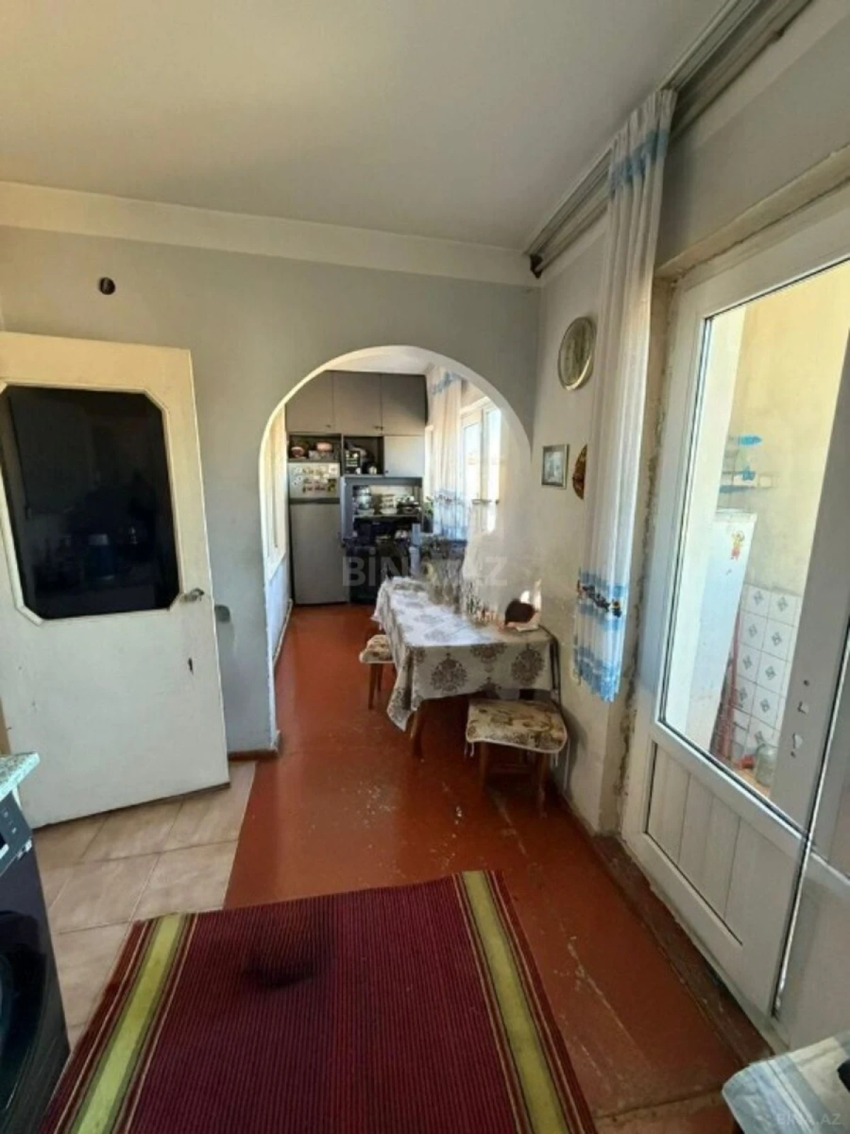 Satılır 4 otaqlı mənzil 110 m²