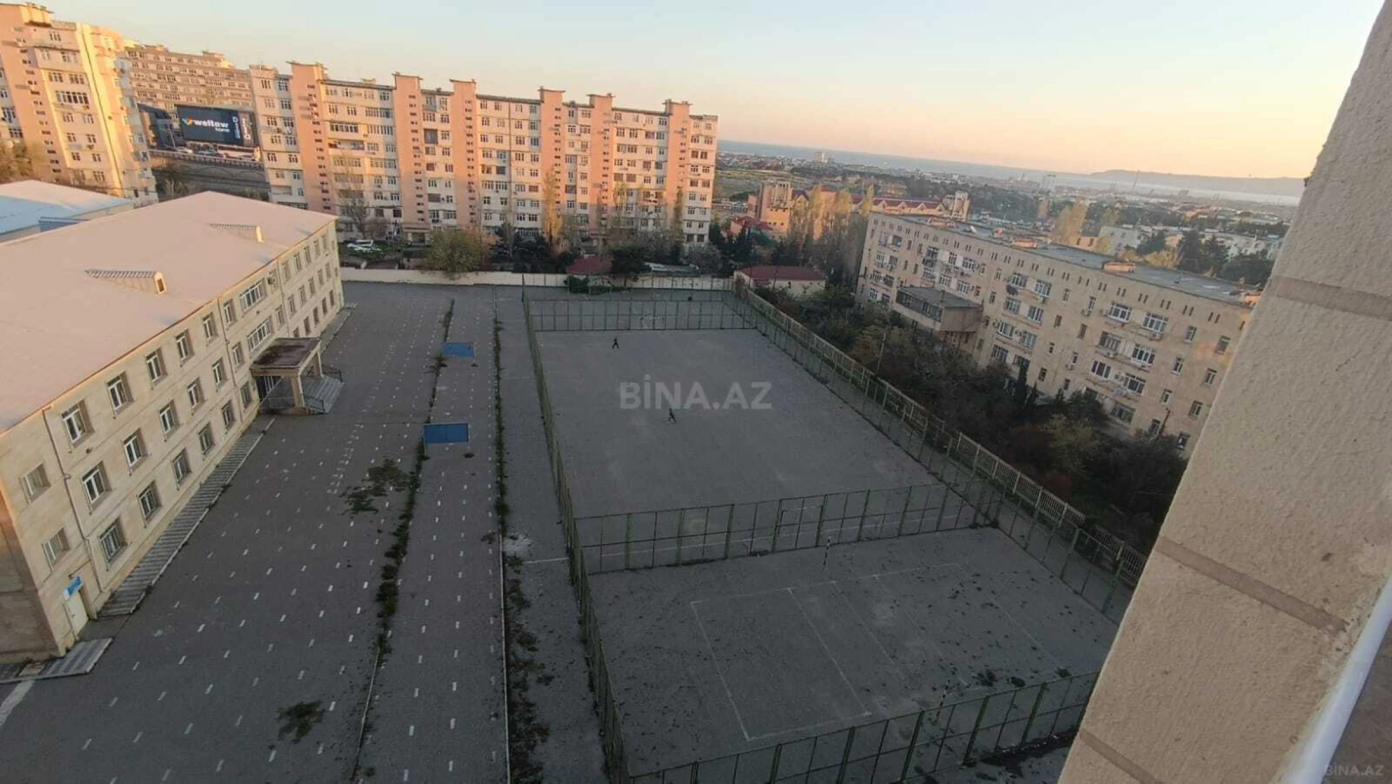 Satılır 3 otaqlı mənzil 102 m²