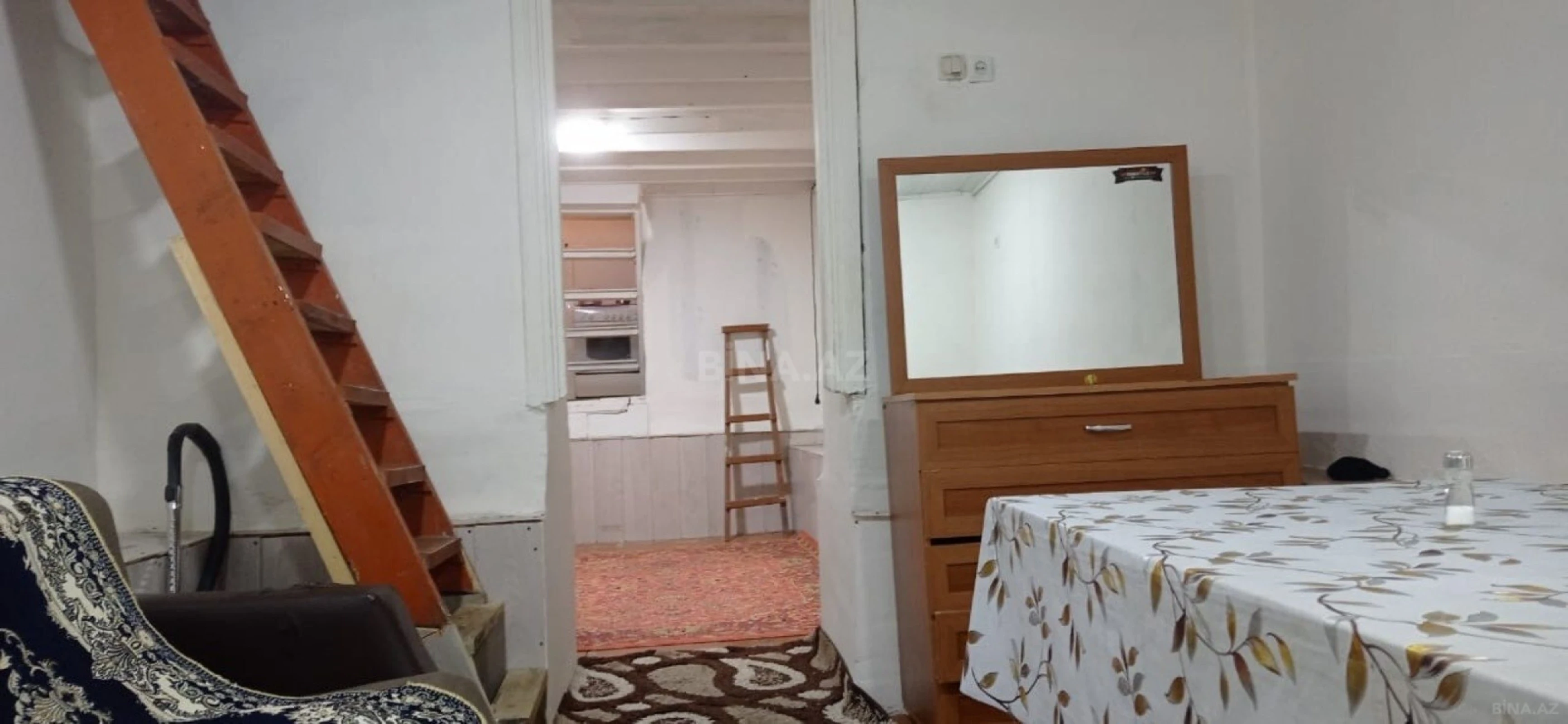 Kirayə verilir 2 otaqlı mənzil 50 m²