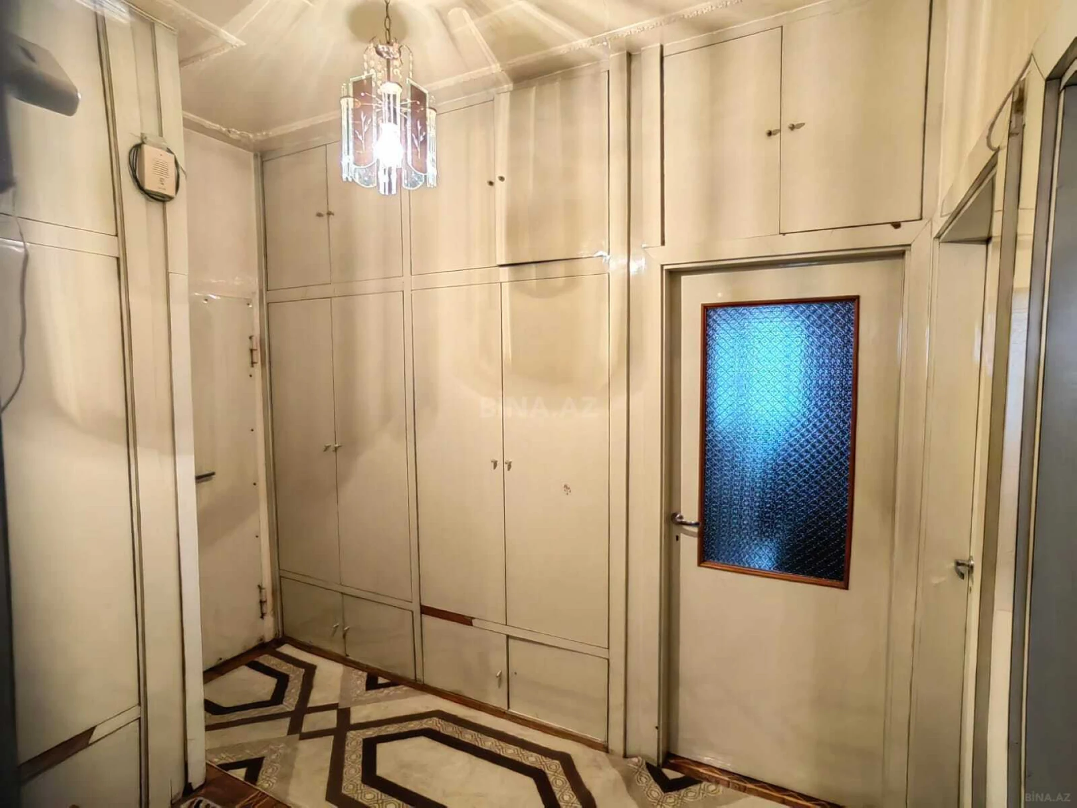 Satılır 3 otaqlı mənzil 85 m²