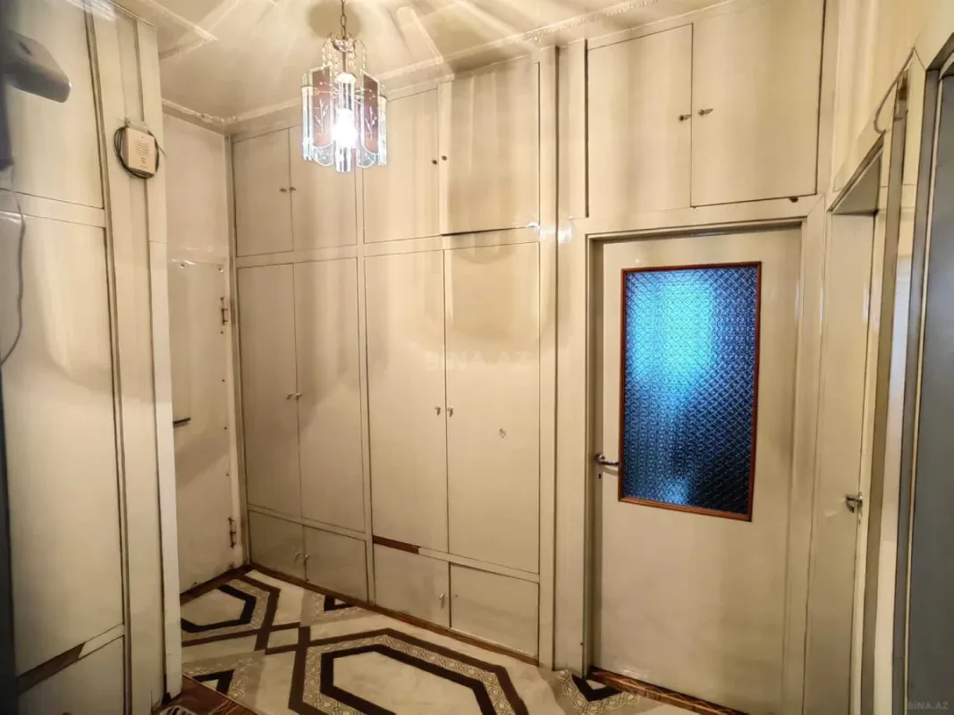 Satılır 3 otaqlı mənzil 85 m²