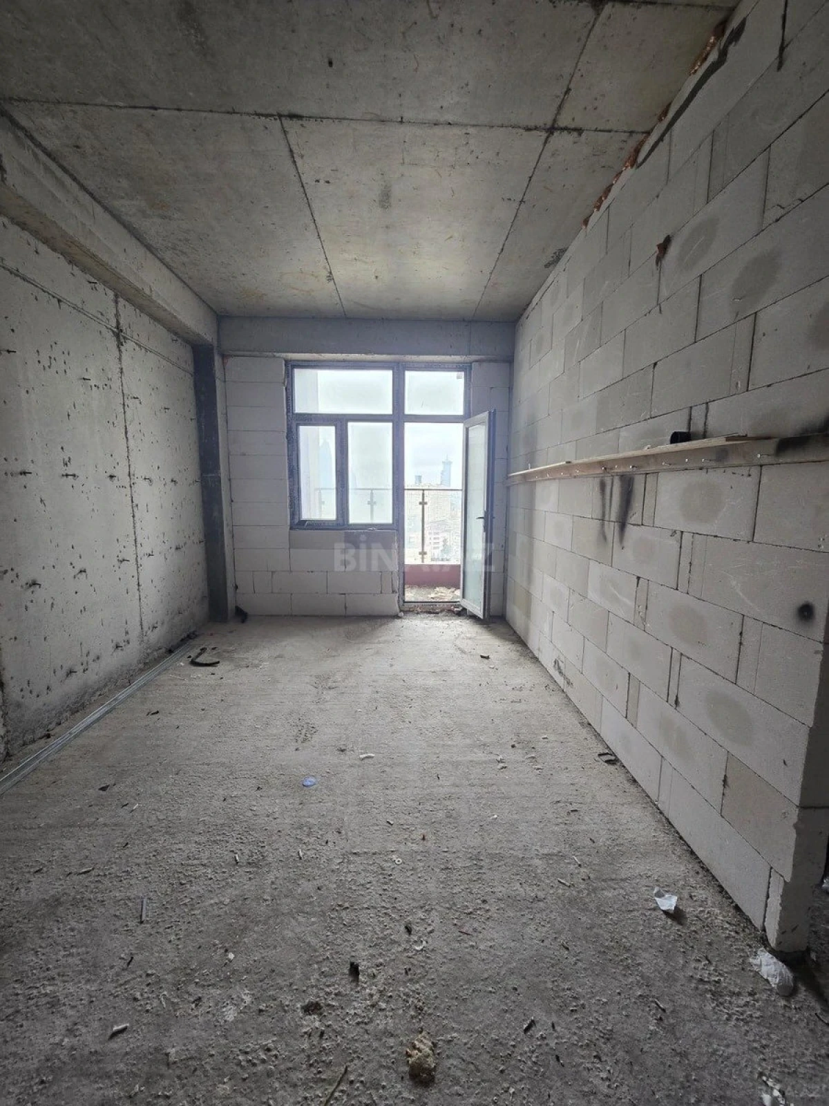 Satılır 2 otaqlı mənzil 51 m²