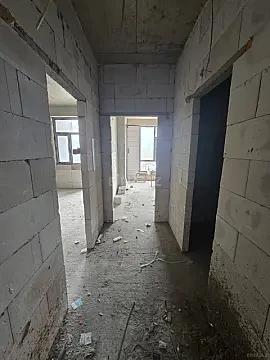 Satılır 2 otaqlı mənzil 51 m²