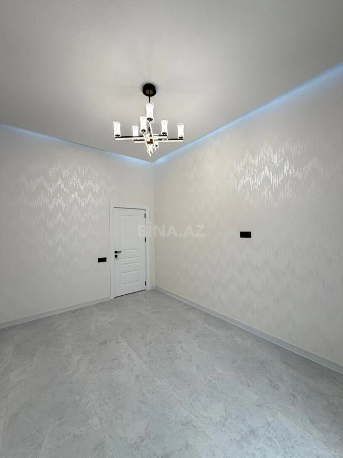 Satılır 4 otaqlı həyət evi 155 m²