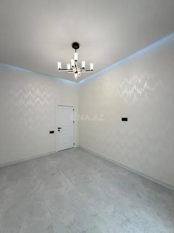 Satılır 4 otaqlı həyət evi 155 m²