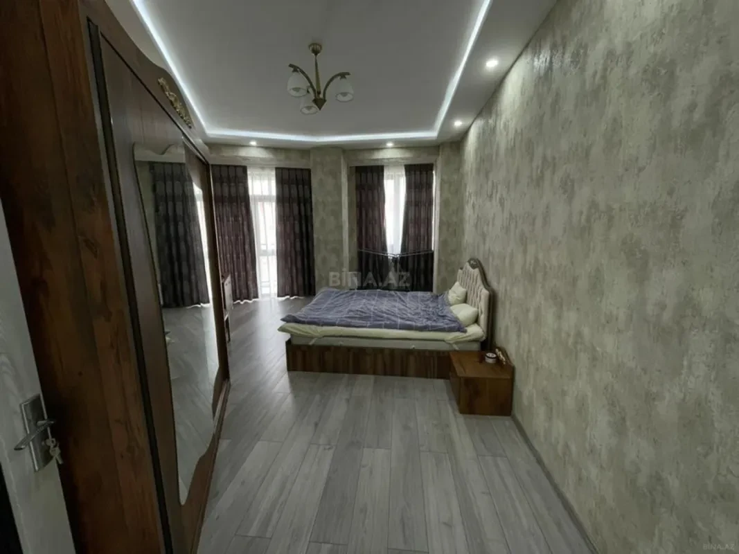 Kirayə verilir 2 otaqlı mənzil 100 m²