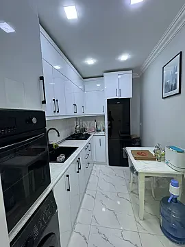 Satılır 2 otaqlı mənzil 70 m²
