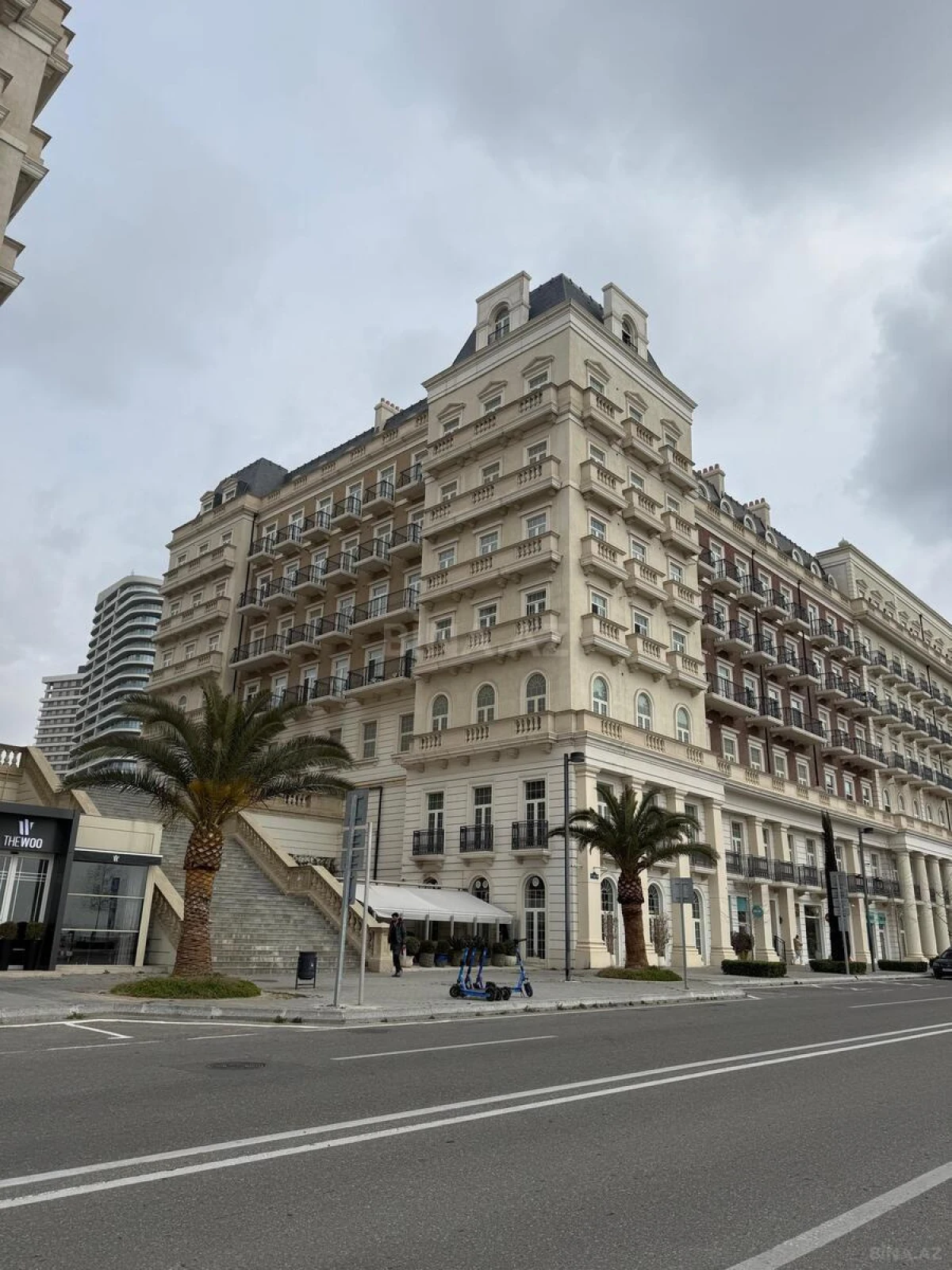 Satılır 3 otaqlı mənzil 112.4 m²