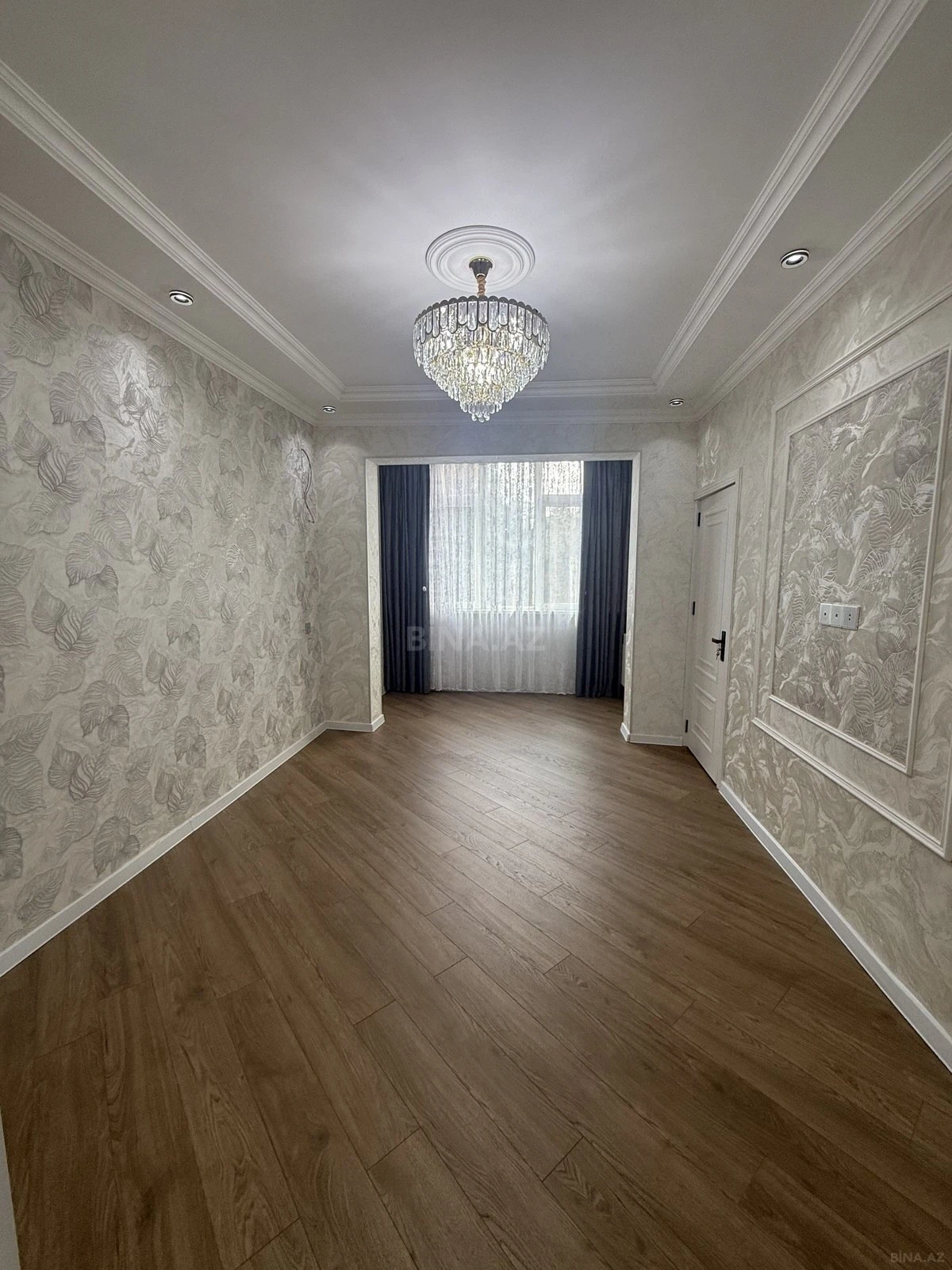 Satılır 2 otaqlı mənzil 55 m²