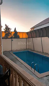 Satılır 5 otaqlı həyət evi 350 m²