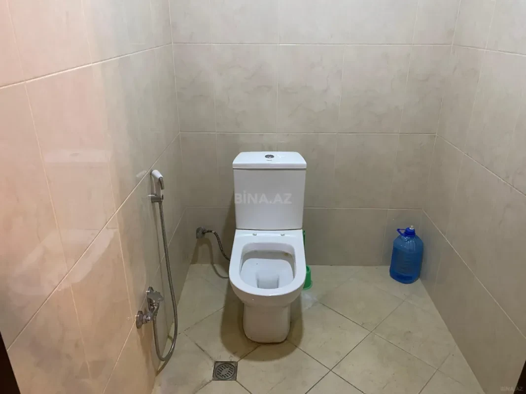 Satılır 2 otaqlı mənzil 105 m²