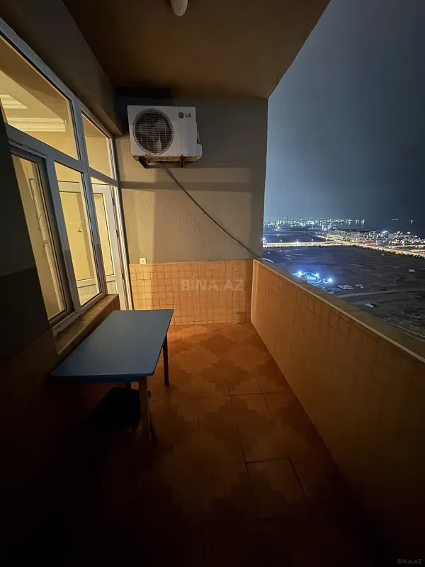 Kirayə verilir 3 otaqlı mənzil 115 m²