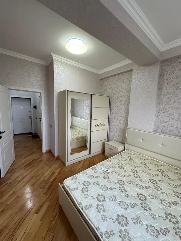 Kirayə verilir 2 otaqlı mənzil 55 m²