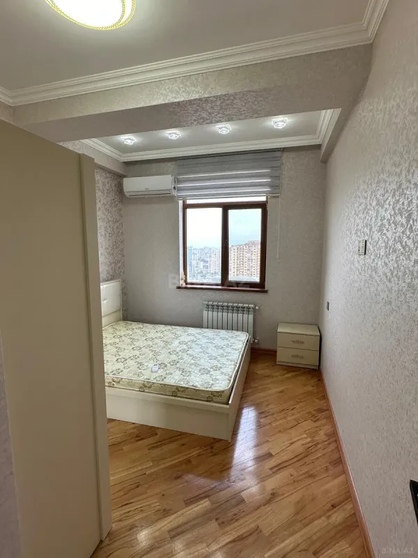 Kirayə verilir 2 otaqlı mənzil 55 m²