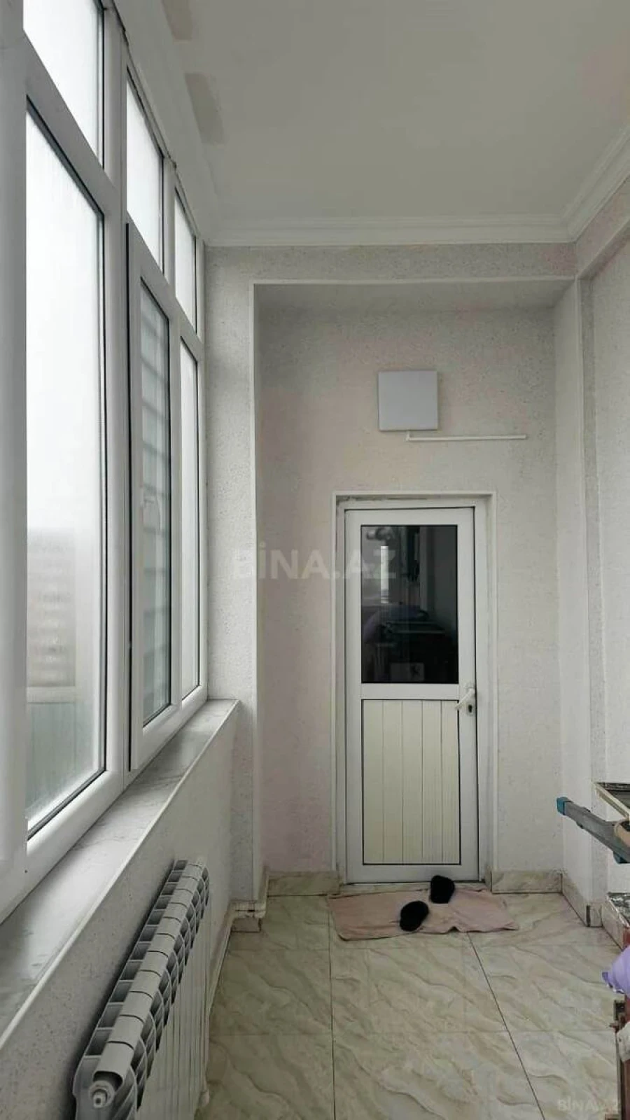 Satılır 3 otaqlı mənzil 120 m²
