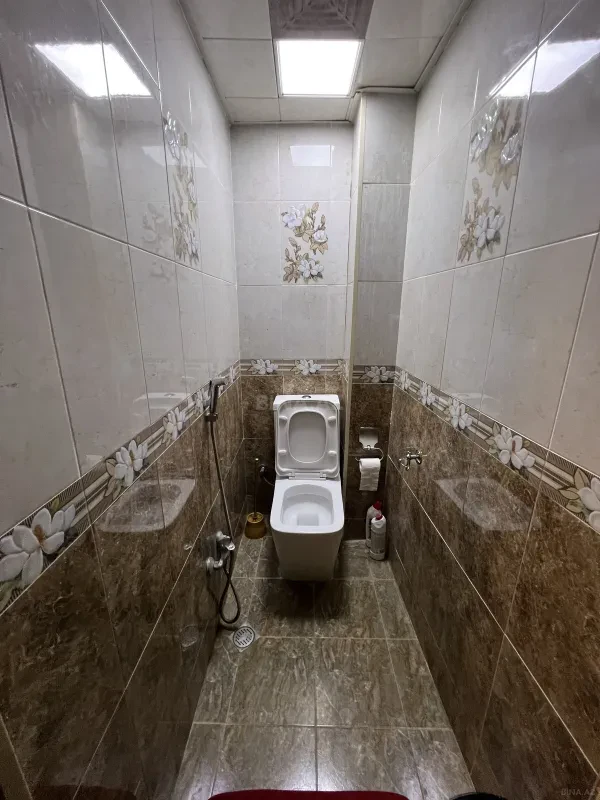 Satılır 4 otaqlı mənzil 100 m²