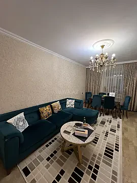 Satılır 4 otaqlı mənzil 100 m²