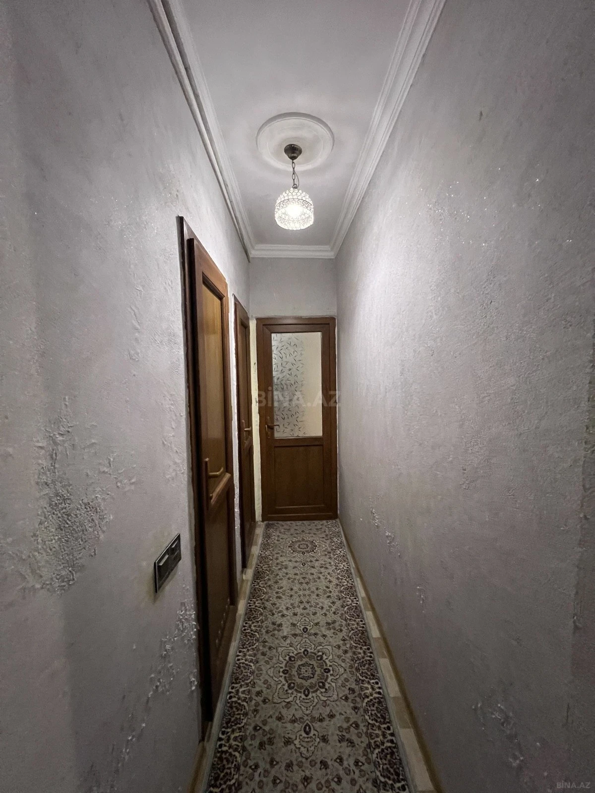Satılır 4 otaqlı mənzil 100 m²