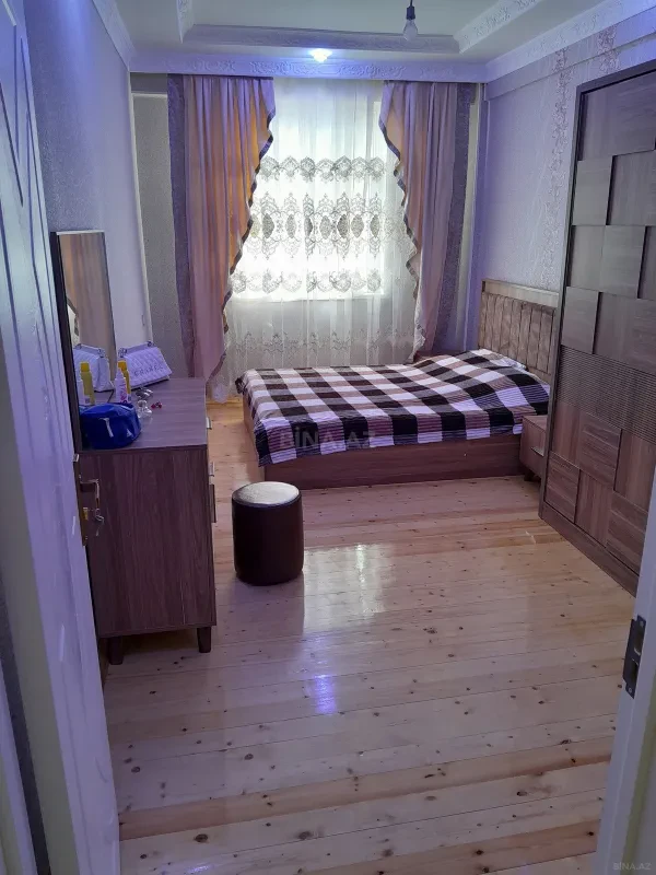 Kirayə verilir 2 otaqlı mənzil 57 m²