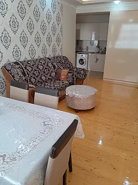 Kirayə verilir 2 otaqlı mənzil 57 m²