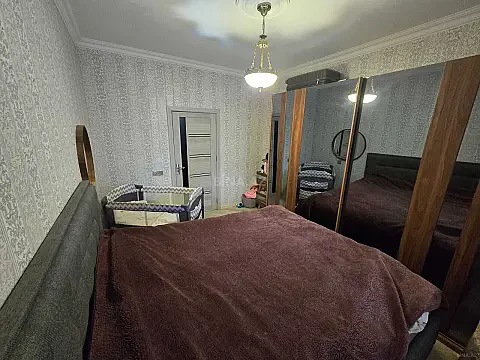 Satılır 2 otaqlı mənzil 48 m²