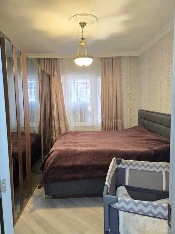 Satılır 2 otaqlı mənzil 48 m²