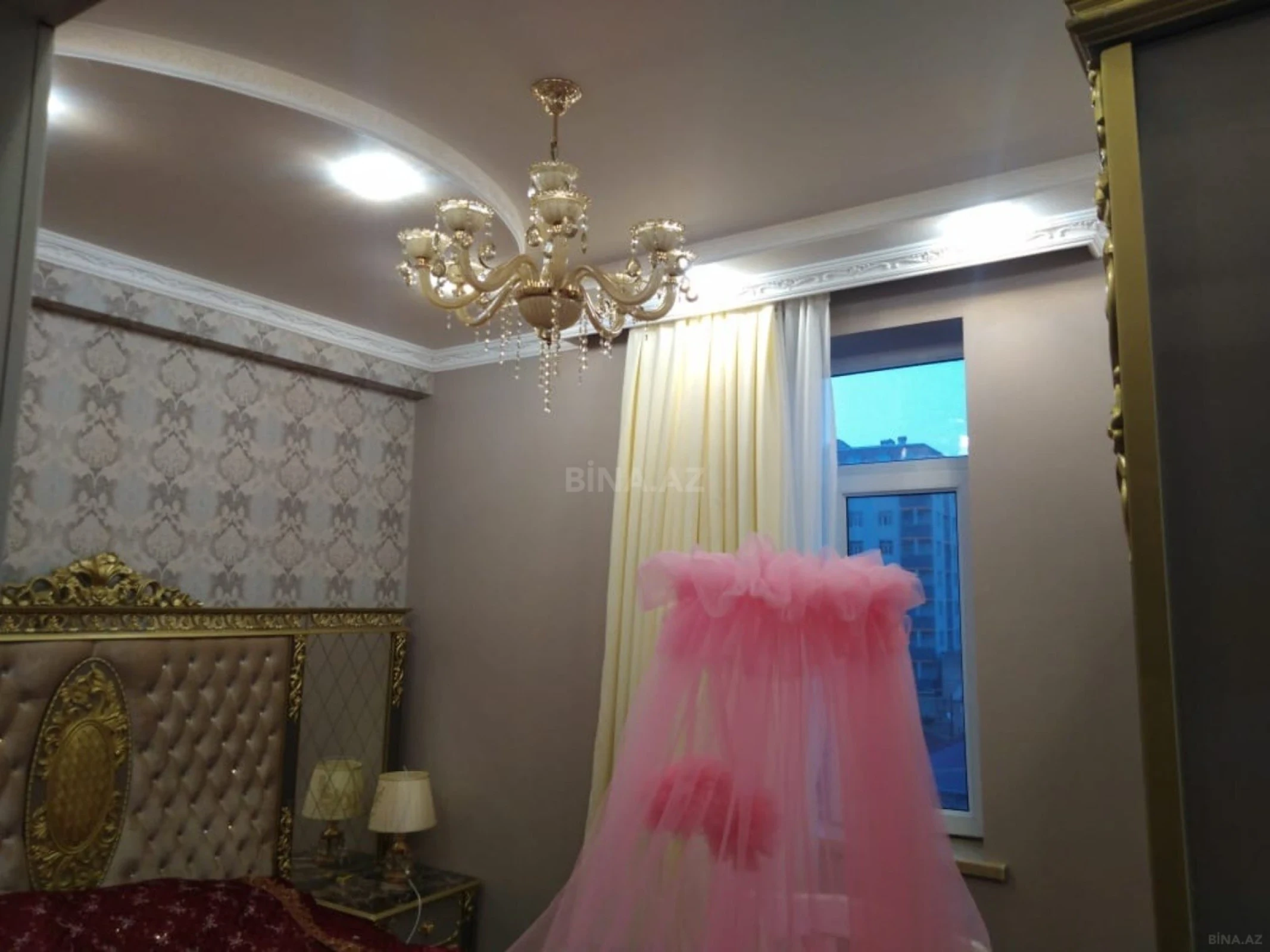 Satılır 2 otaqlı mənzil 58 m²