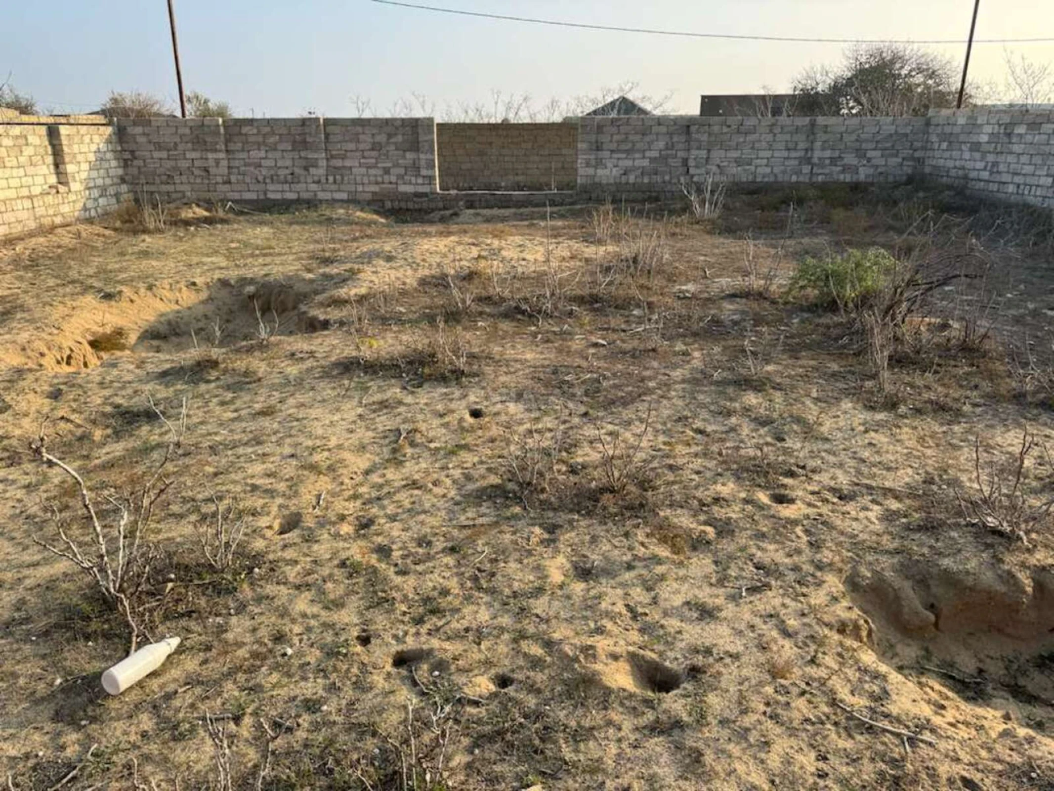 Satılır torpaq sahəsi 12 m²