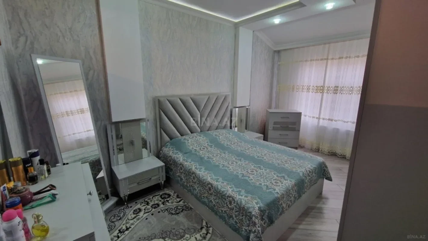 Satılır 3 otaqlı mənzil 70 m²