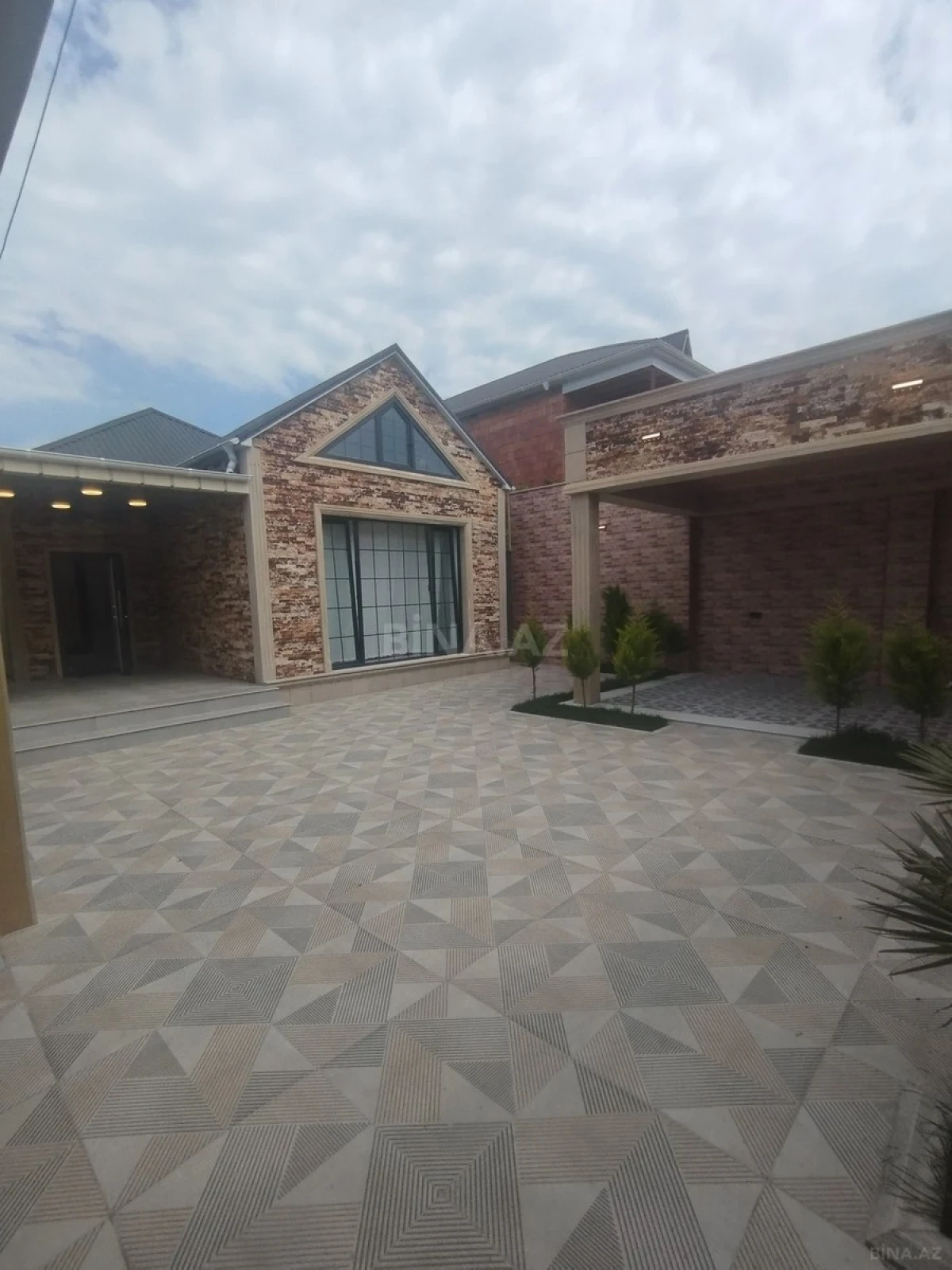Satılır 3 otaqlı həyət evi 110 m²